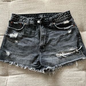 Abercrombie & Fitch high rise jean shorts size 2